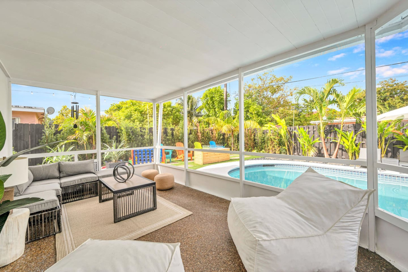 2 Homes Together, HTD pool, Jacuzzi, Fire pit