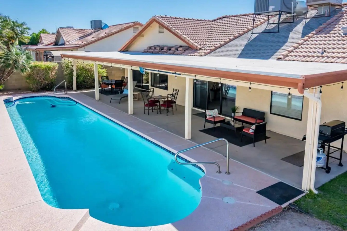 Sunny Oasis 4br Pool Home With Game Room - Mesa, AZ