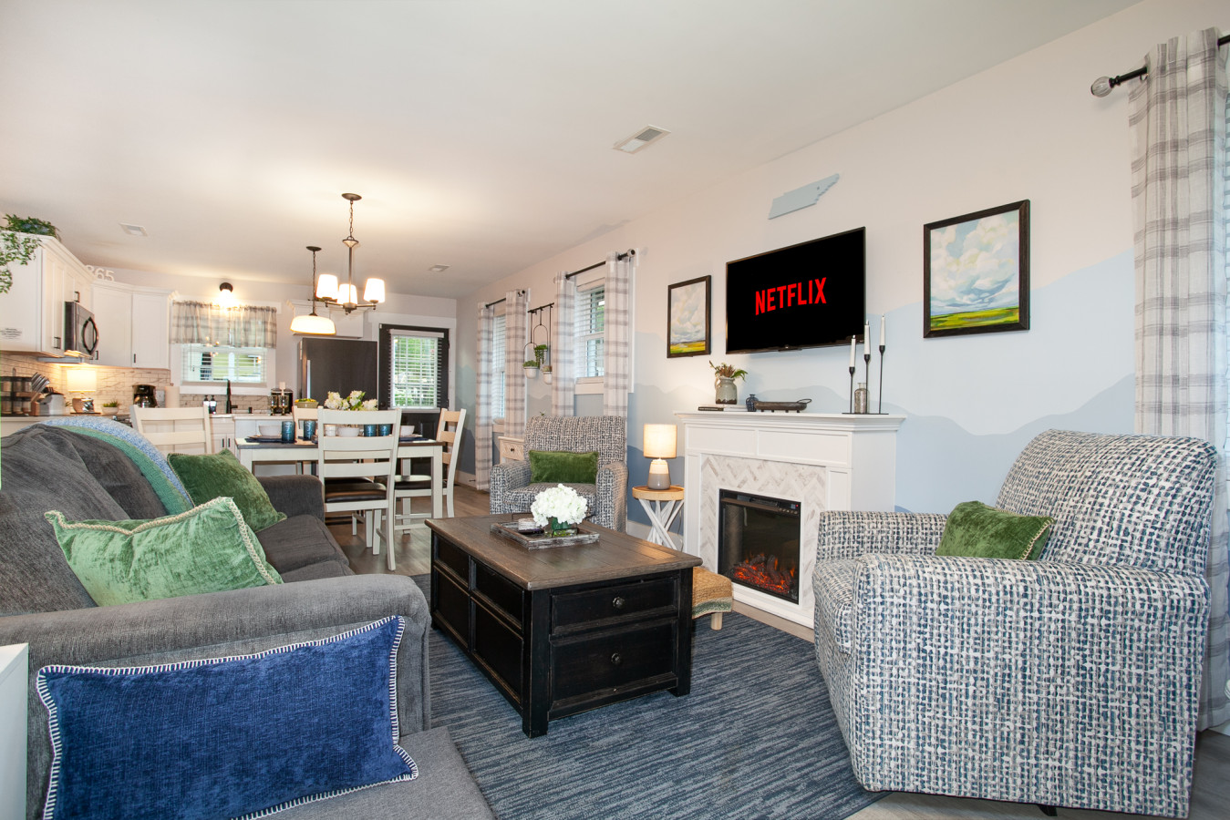 Charming Retreat With Hot Tub And Cozy Fire Pit - Inviting Getaway - Knoxville, TN