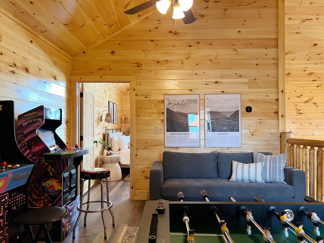 Rustic Elegance: Pool, Game Room & Deck