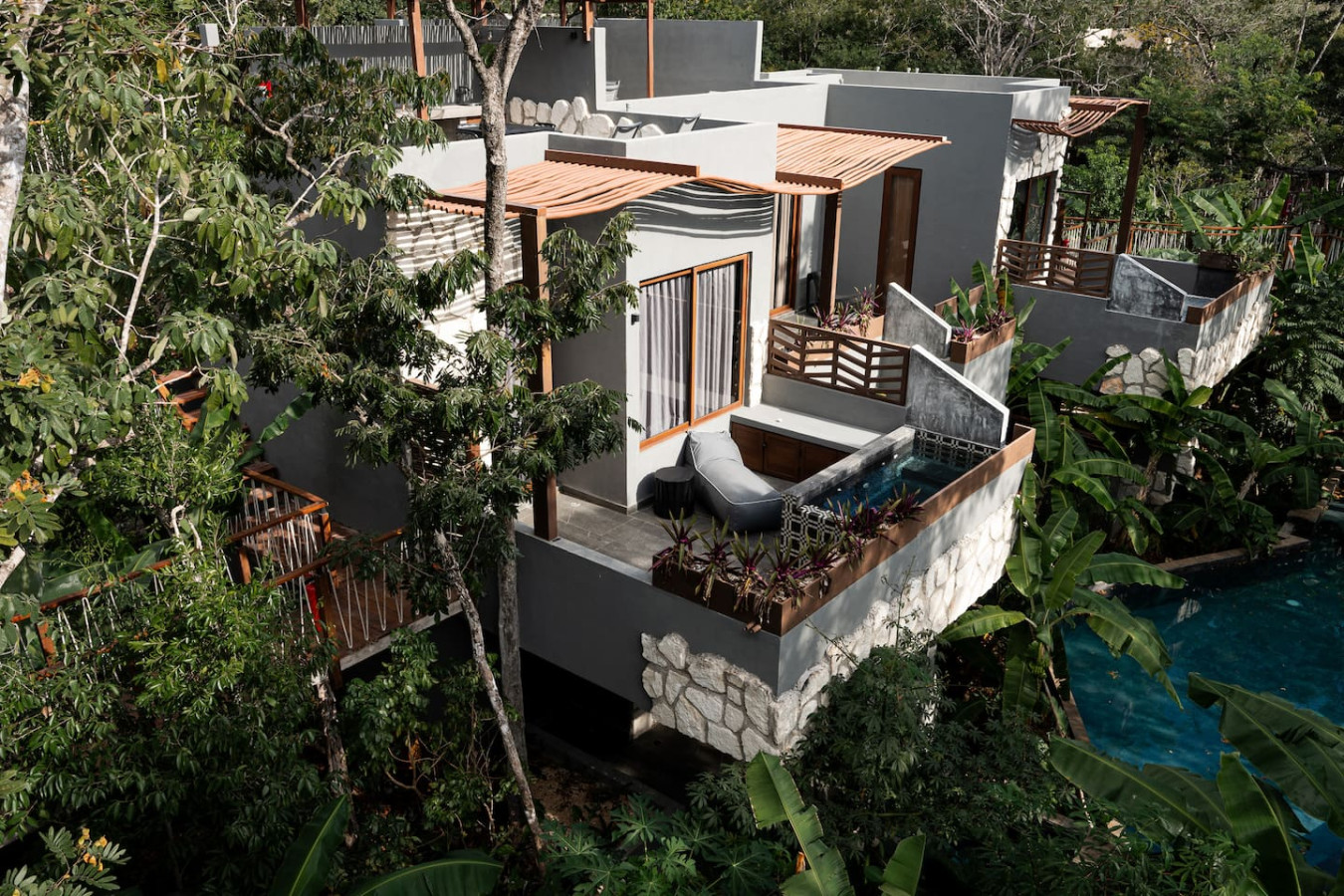 Luxury Jungle Condo