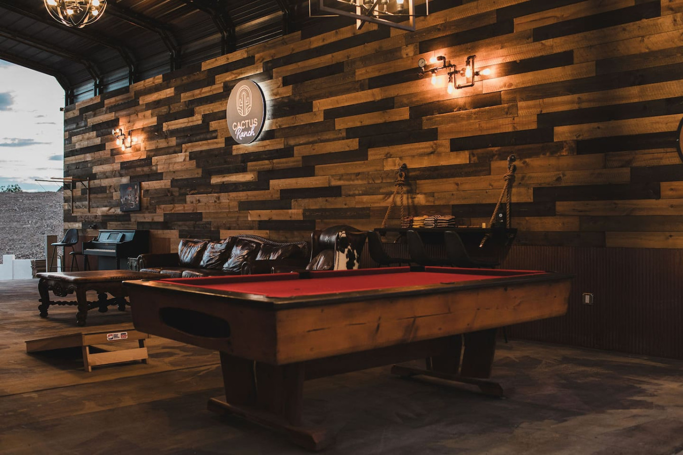 Cactus Ranch interior