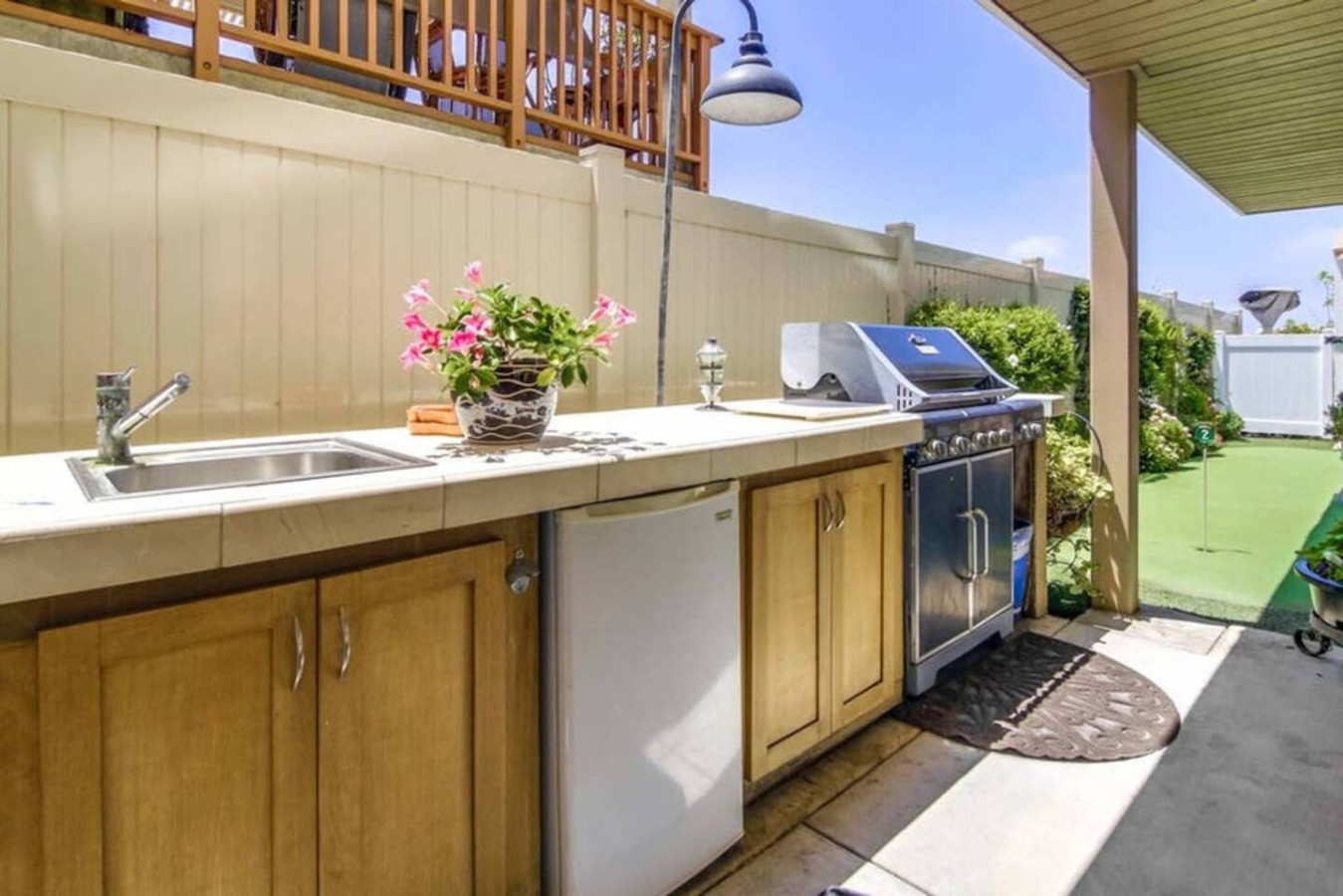 Mission Bay Studio w Ocean Views from Rooftop Deck 6