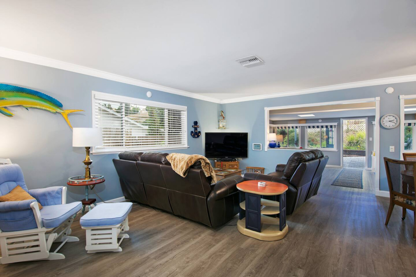 Amazing 2BR Family Home in the Heart of Rancho Ber | Photo 2