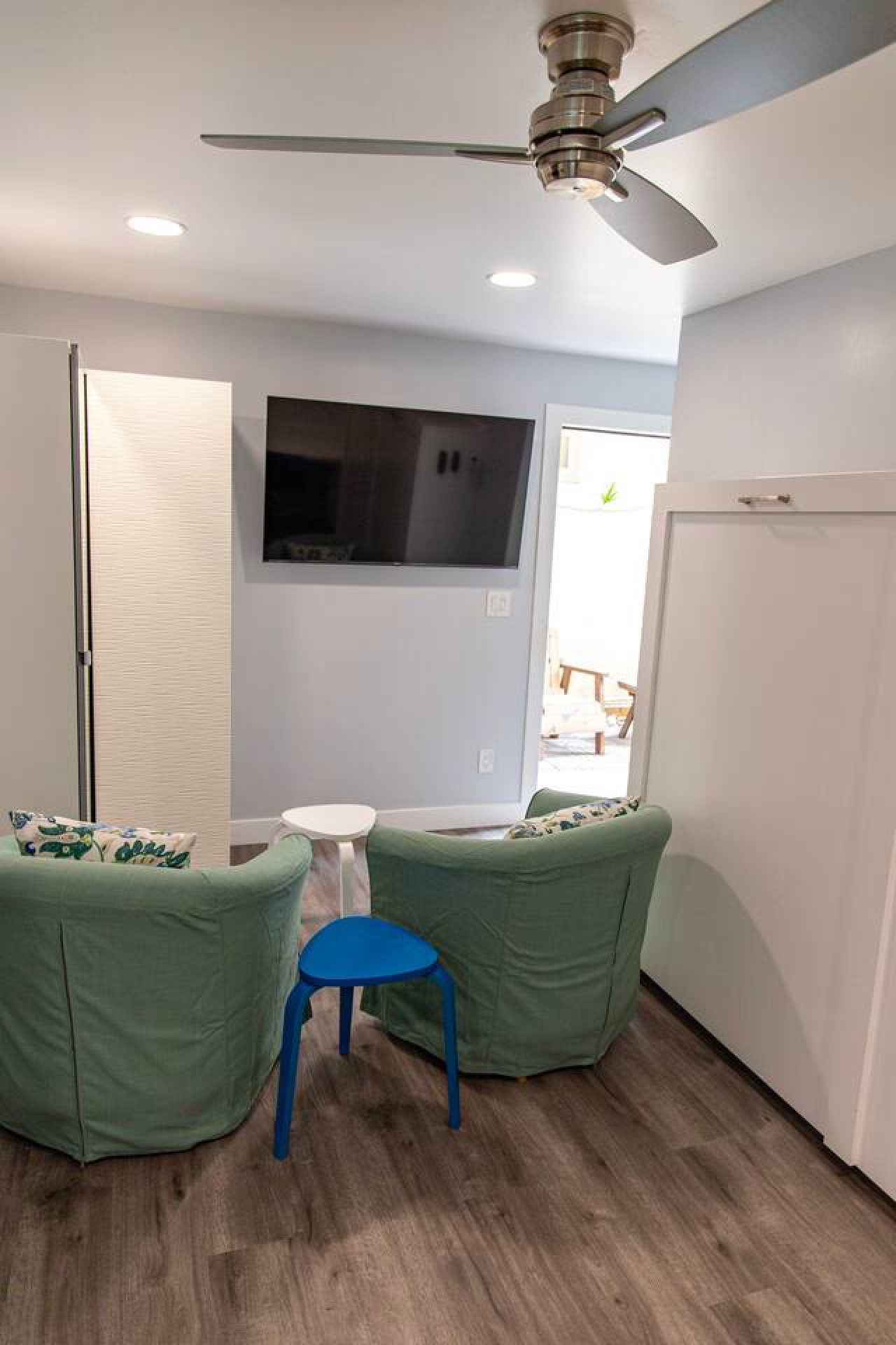 Charming Private Mission Bay Studio 2 4