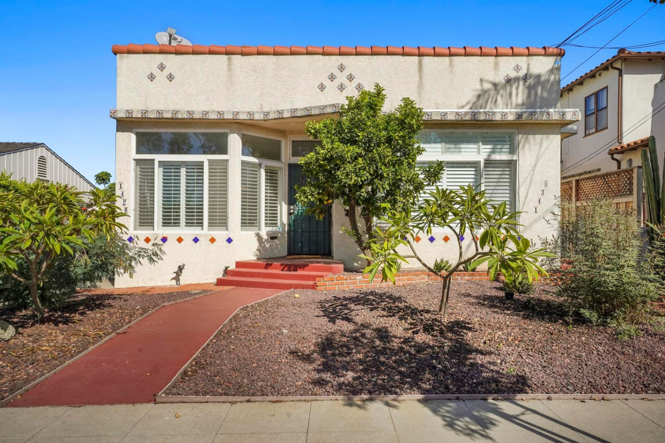 Light & Bright 1BR, 2 mins to Zoo! 3