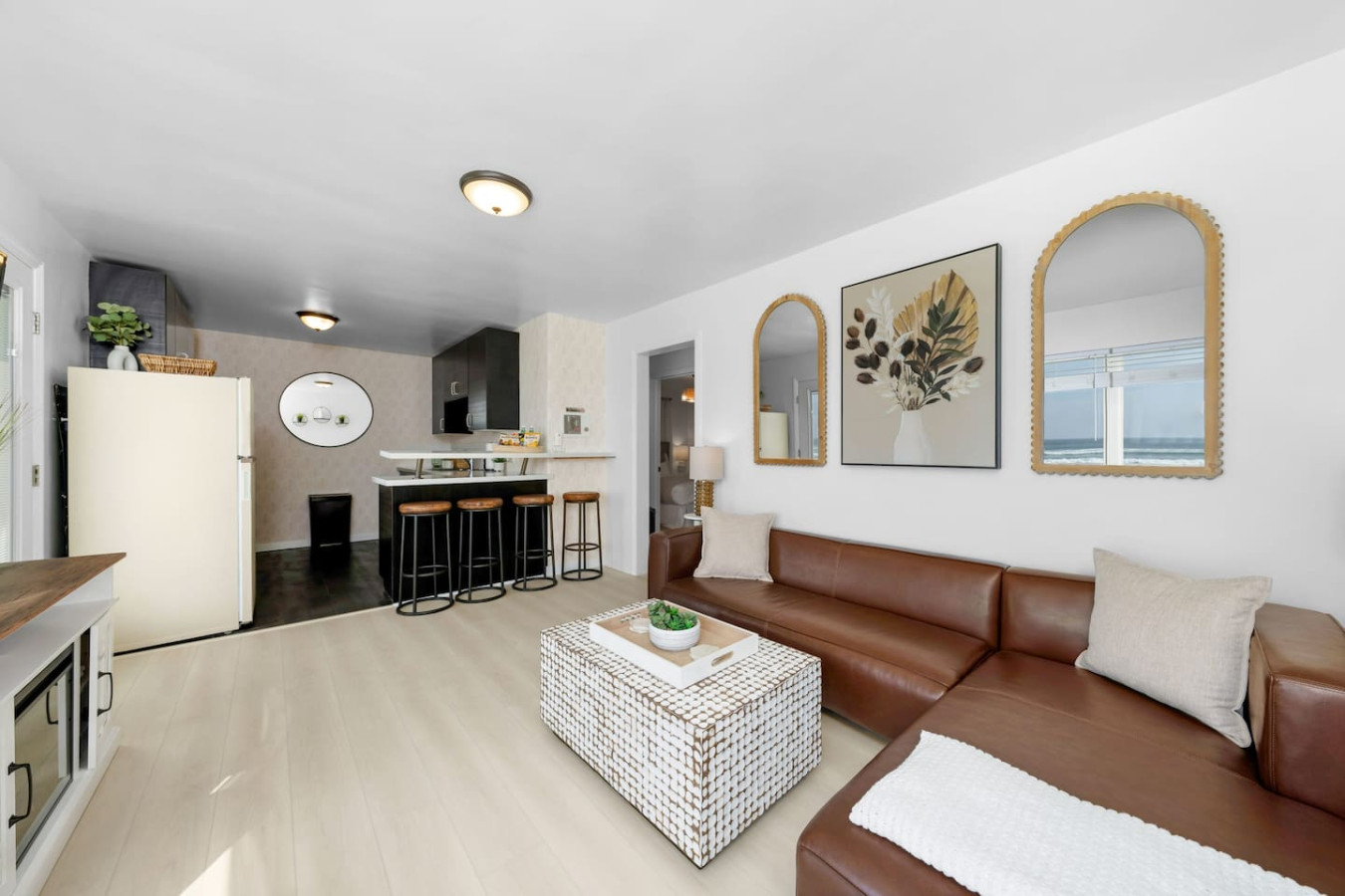 Oceanfront Beach House, Steps to Sand w/ Parking 8