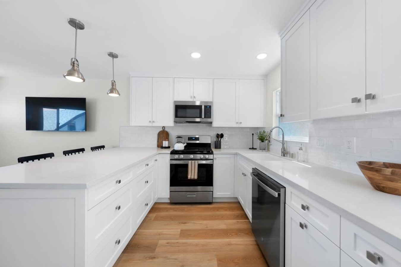 Sophisticated Comfort 2BR Condo w/ Parking 2