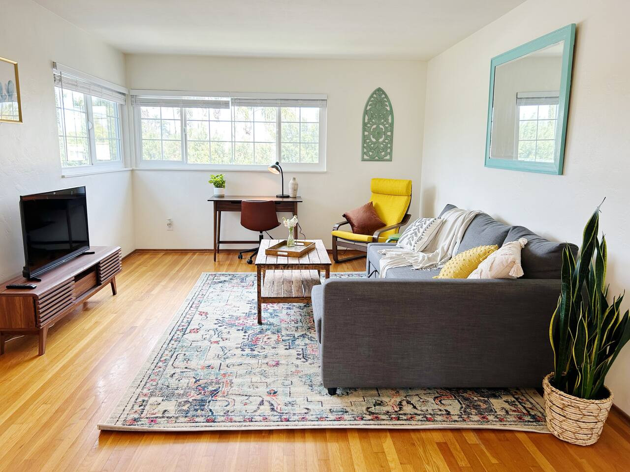 Kensington Retreat | Walk to Cafés & Dining