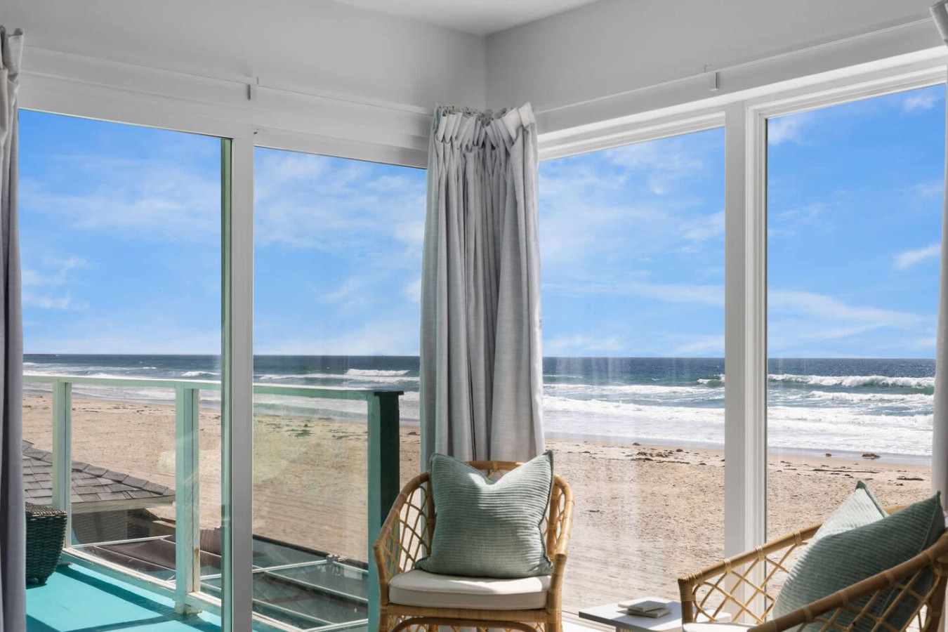The Key Lime Oasis, Beach Front Retreat W/ Parking 5