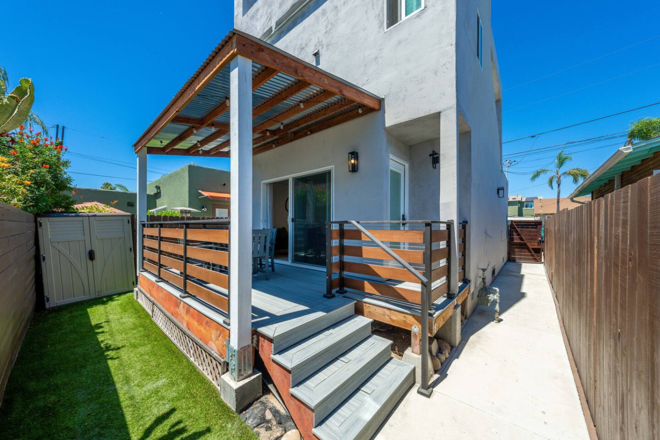 Stylish Studio w/ Big Patio | Photo 3