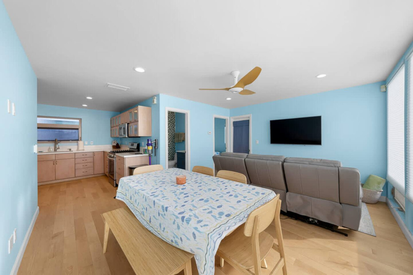 Mission Bay Beach House/Roof Top Deck/Parking 8