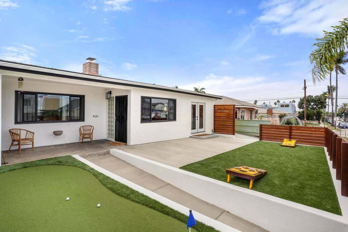 Ocean Beach 4BR Beach House W/ Parking