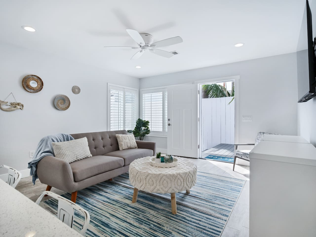 Mermaid Cove: Private Pacific Beach Oasis w/ Parking