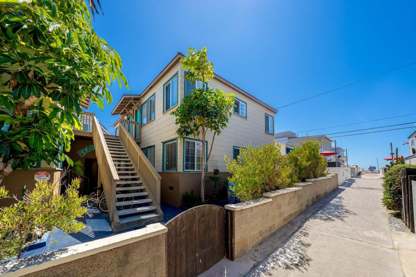 Ben's Beach Bungalow 1, 150 Steps to Sand | Photo 3