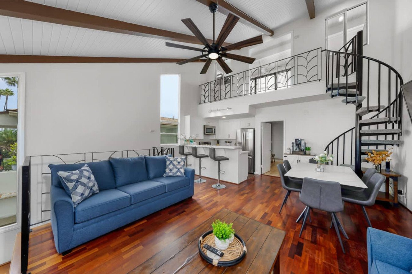 Sunny Beach Escape – Steps to Ocean & Bay 8