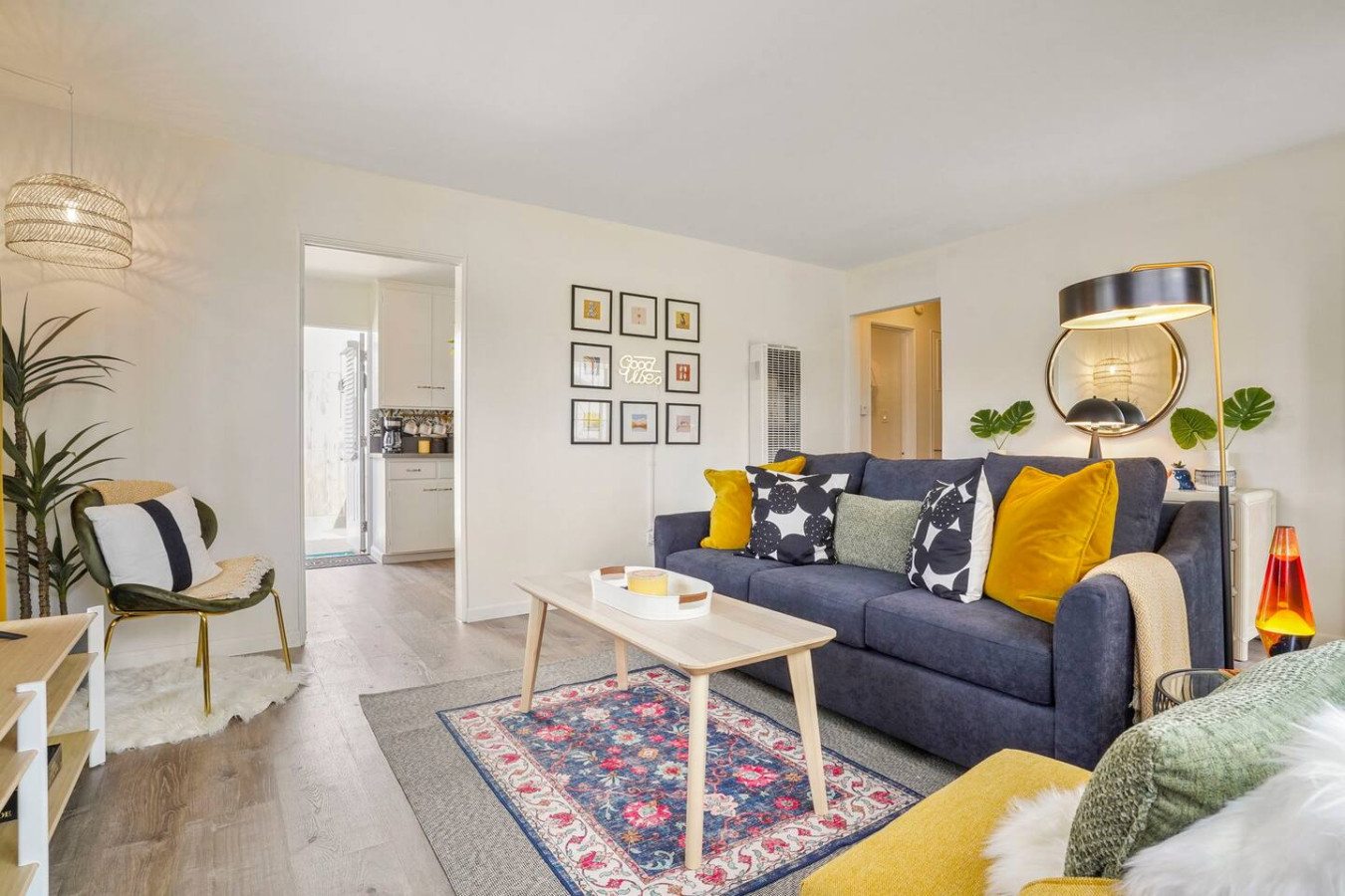 Rad 2BR condo in Pacific Beach!