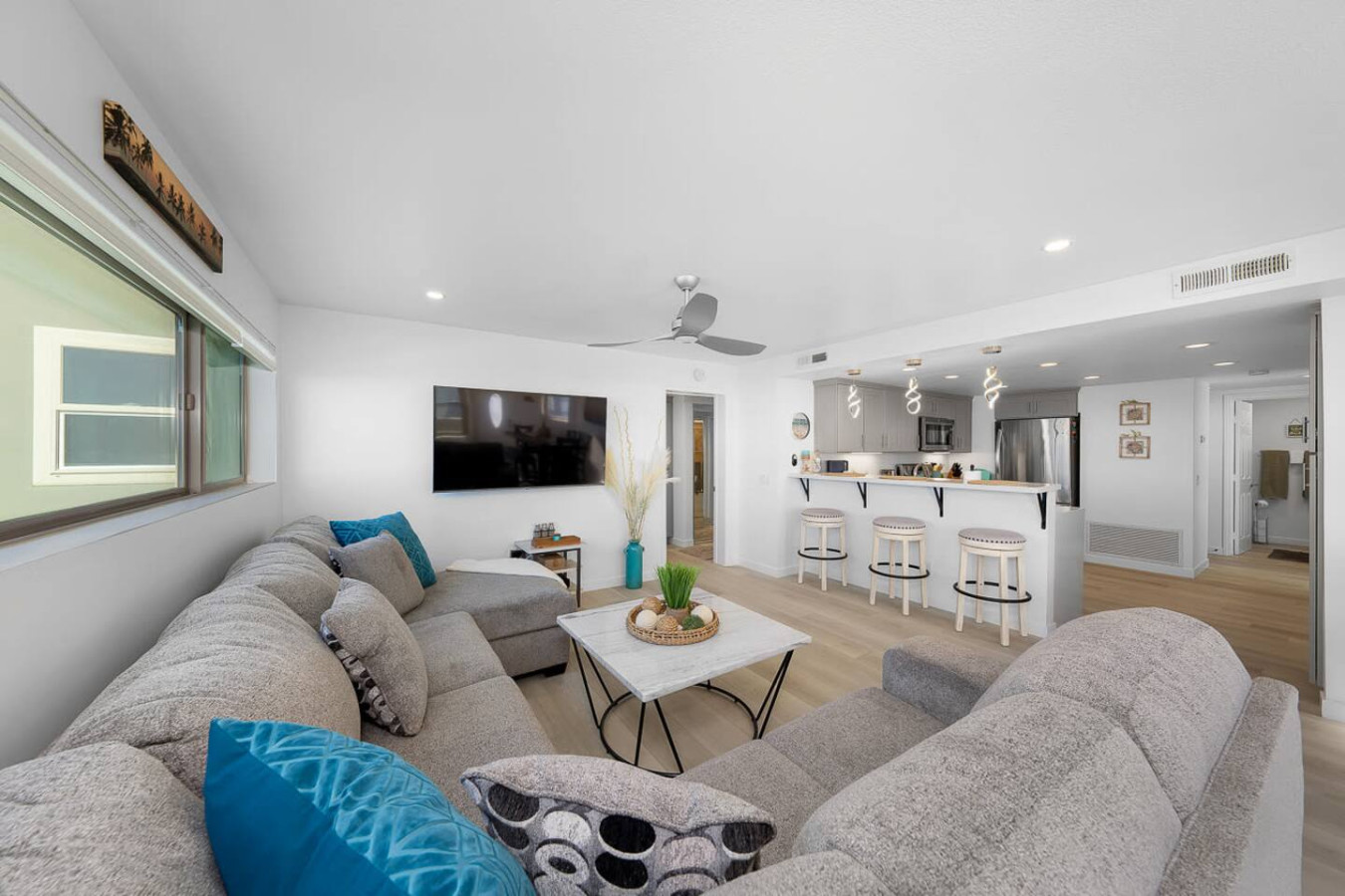 Family Ocean Front 3BR with Parking 8