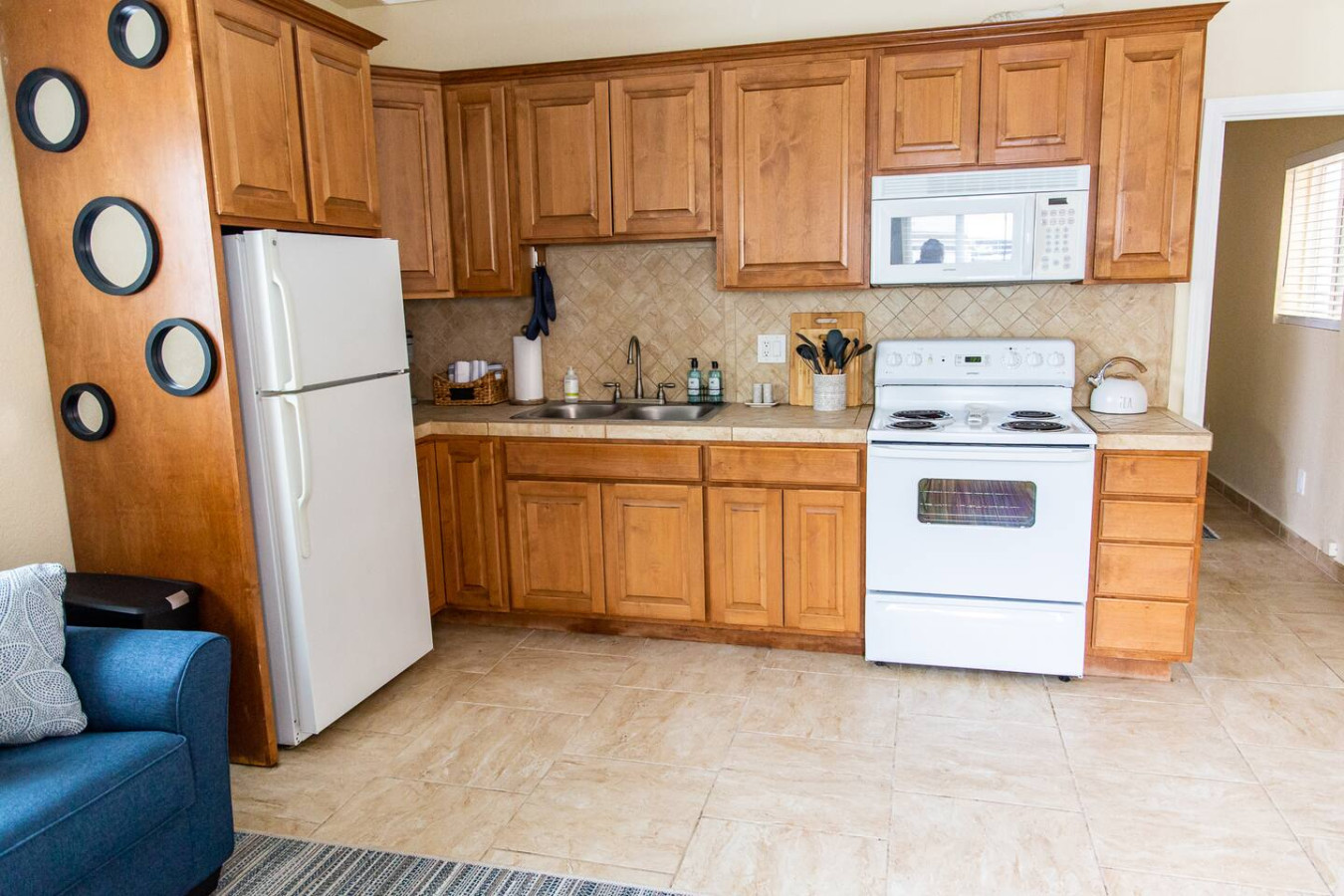 The PB Spot 1BR w/ Parking 10
