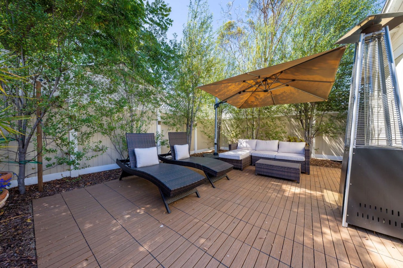 Mission Hills Craftsman; walkable, free parking | Photo 3