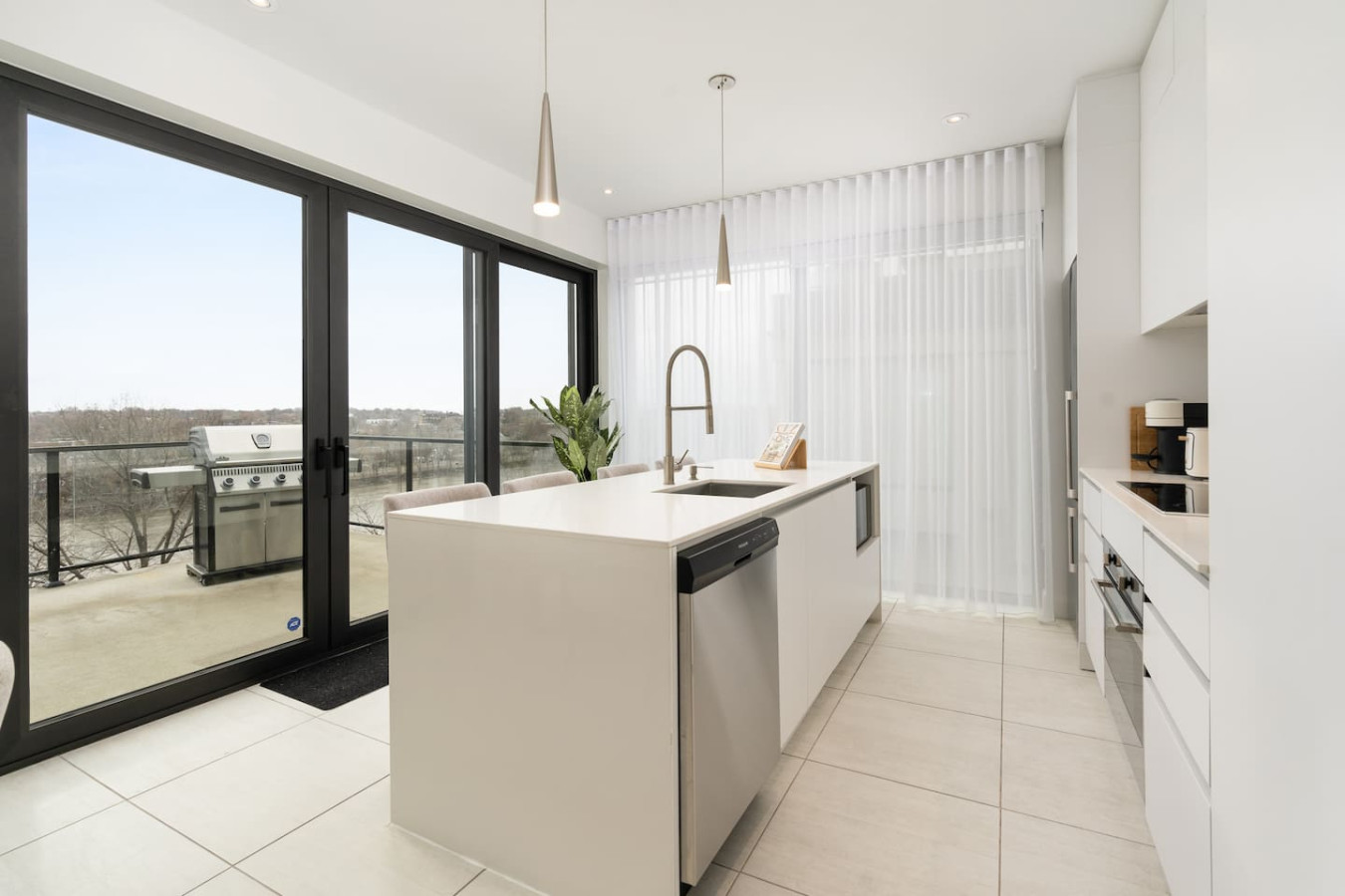 luxury property management company