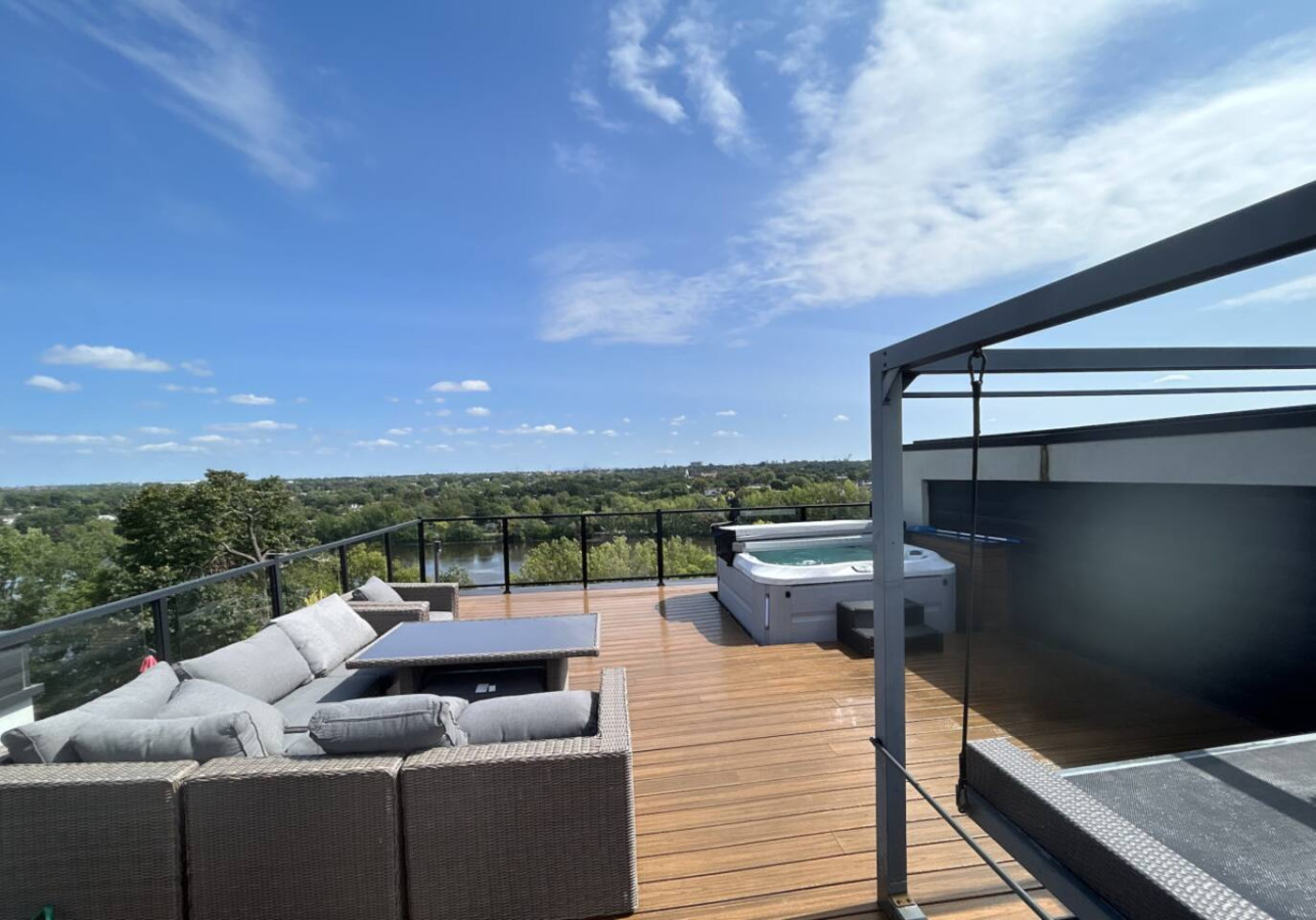 luxury property management company