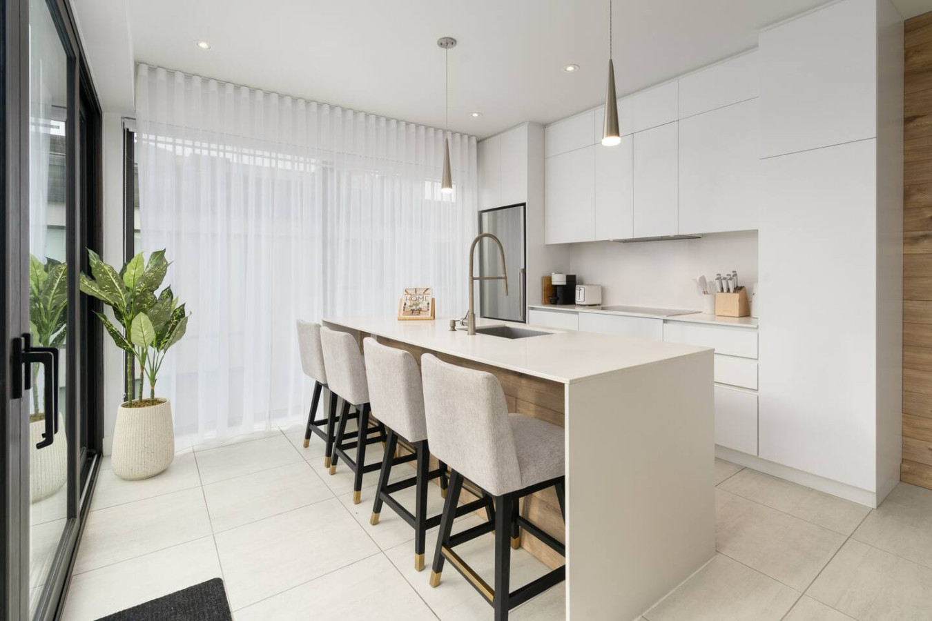 luxury property management company