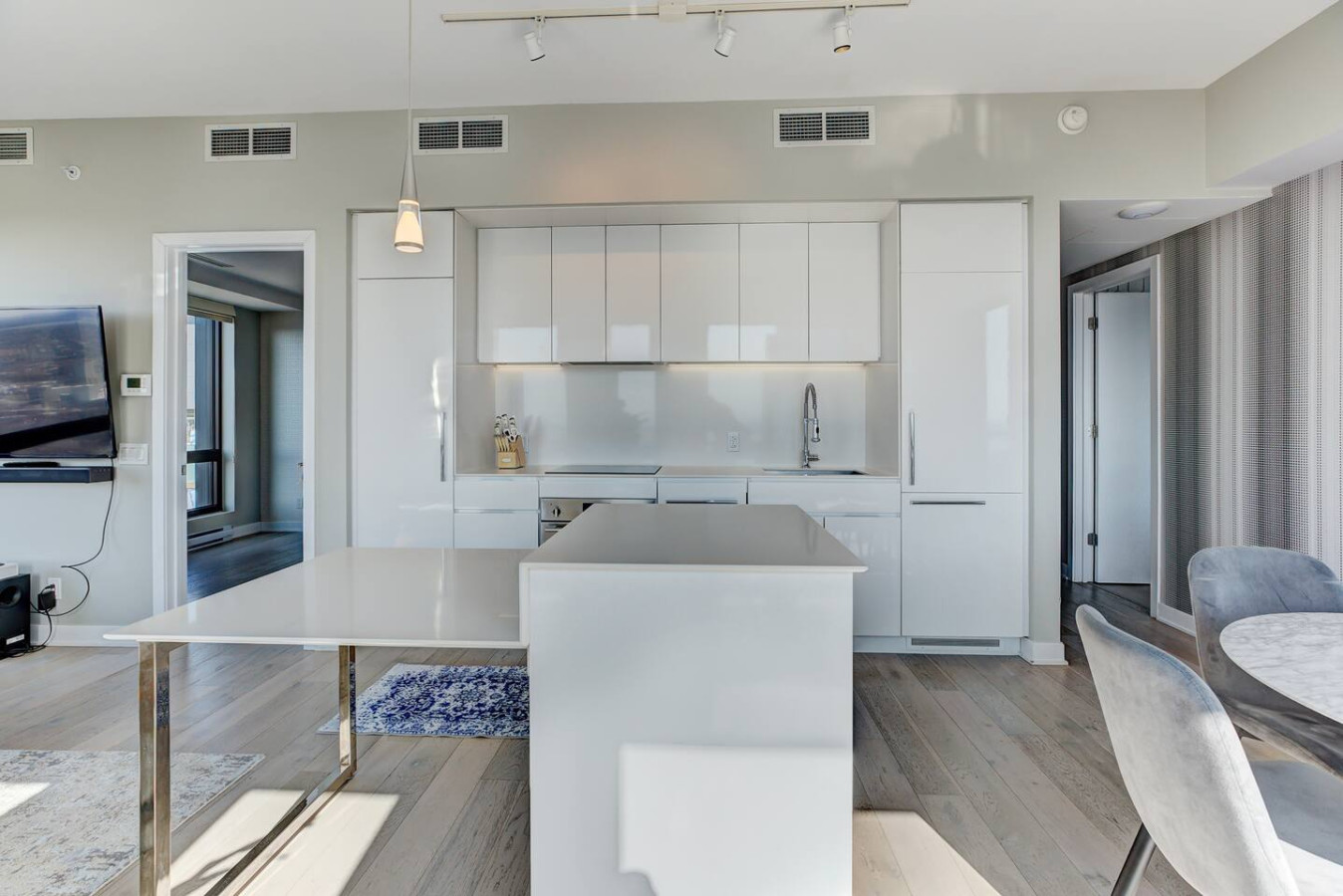 luxury property management company