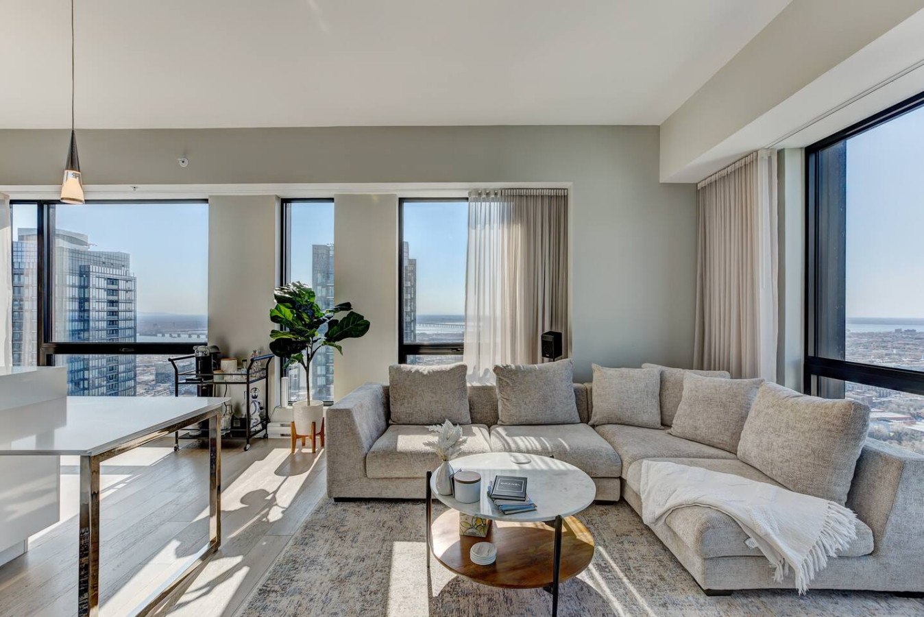 Luxury high end home rentals