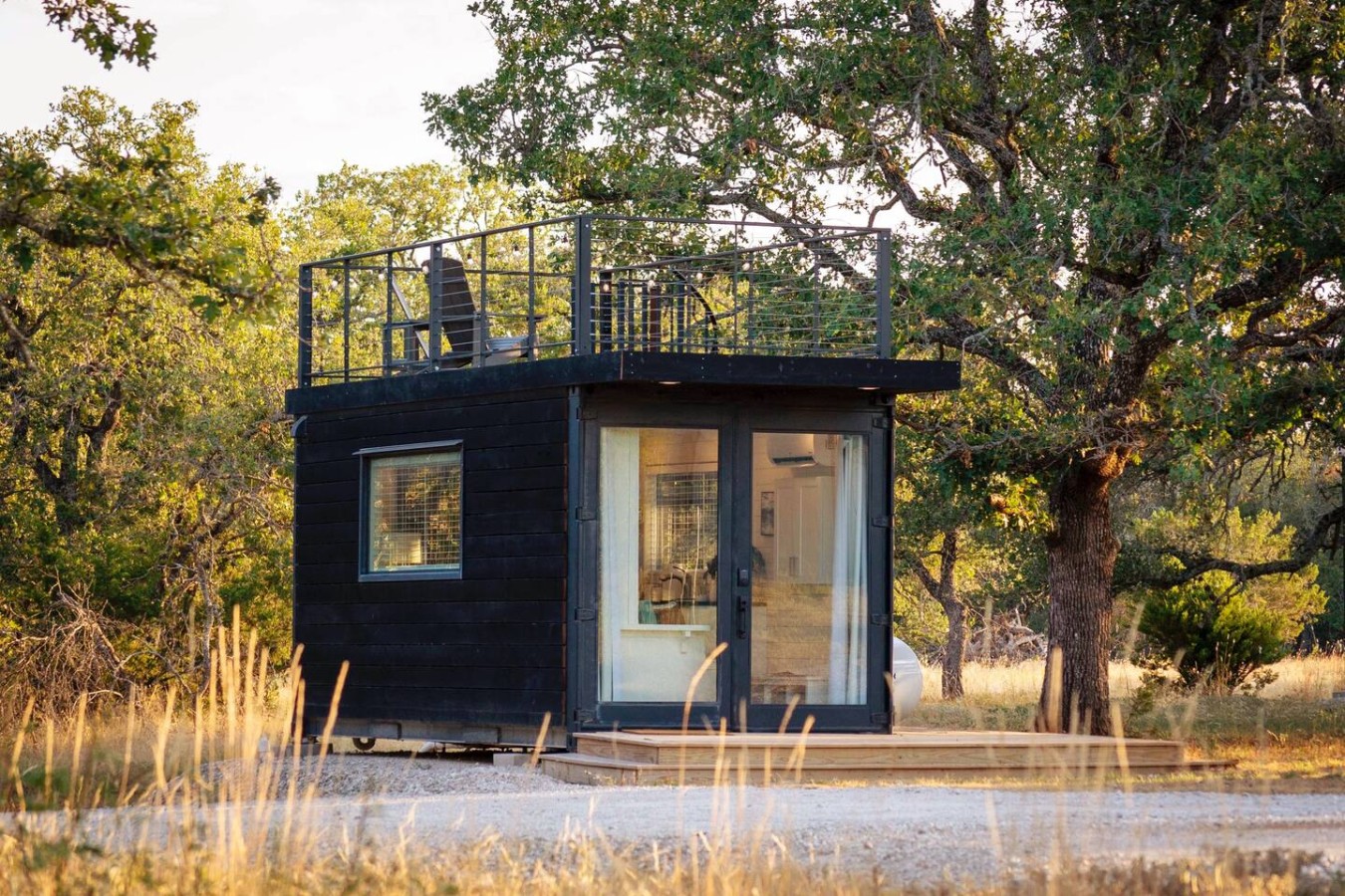 New! The Desert Escape-cozy Container Home - Fredericksburg, TX