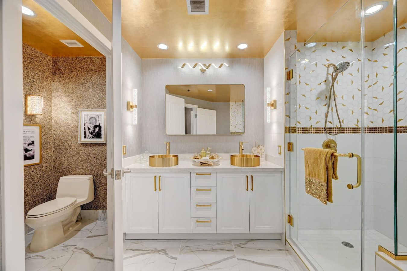 Luxurious 34th Floor Penthouse on LV Strip! — gallery photograph 4