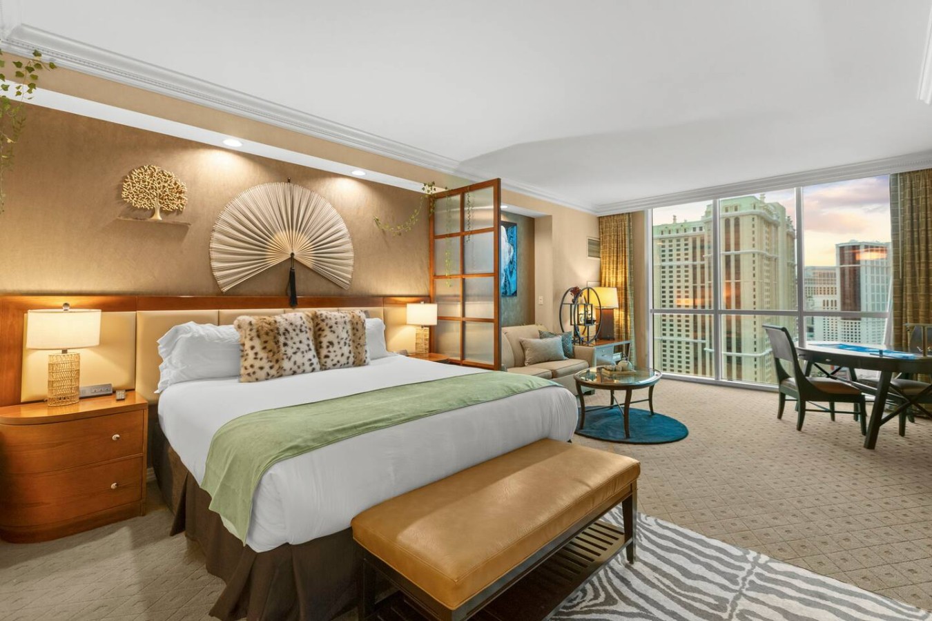 Zen Spa Suite / On the Strip / Amazing View! — gallery photograph 3