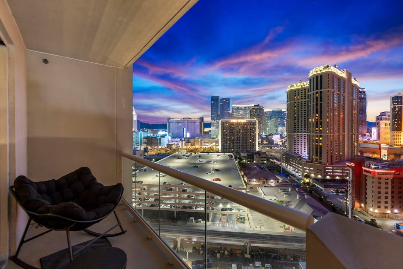 The Vanderpump Suite On LV Strip w/ Balcony — gallery photograph 7