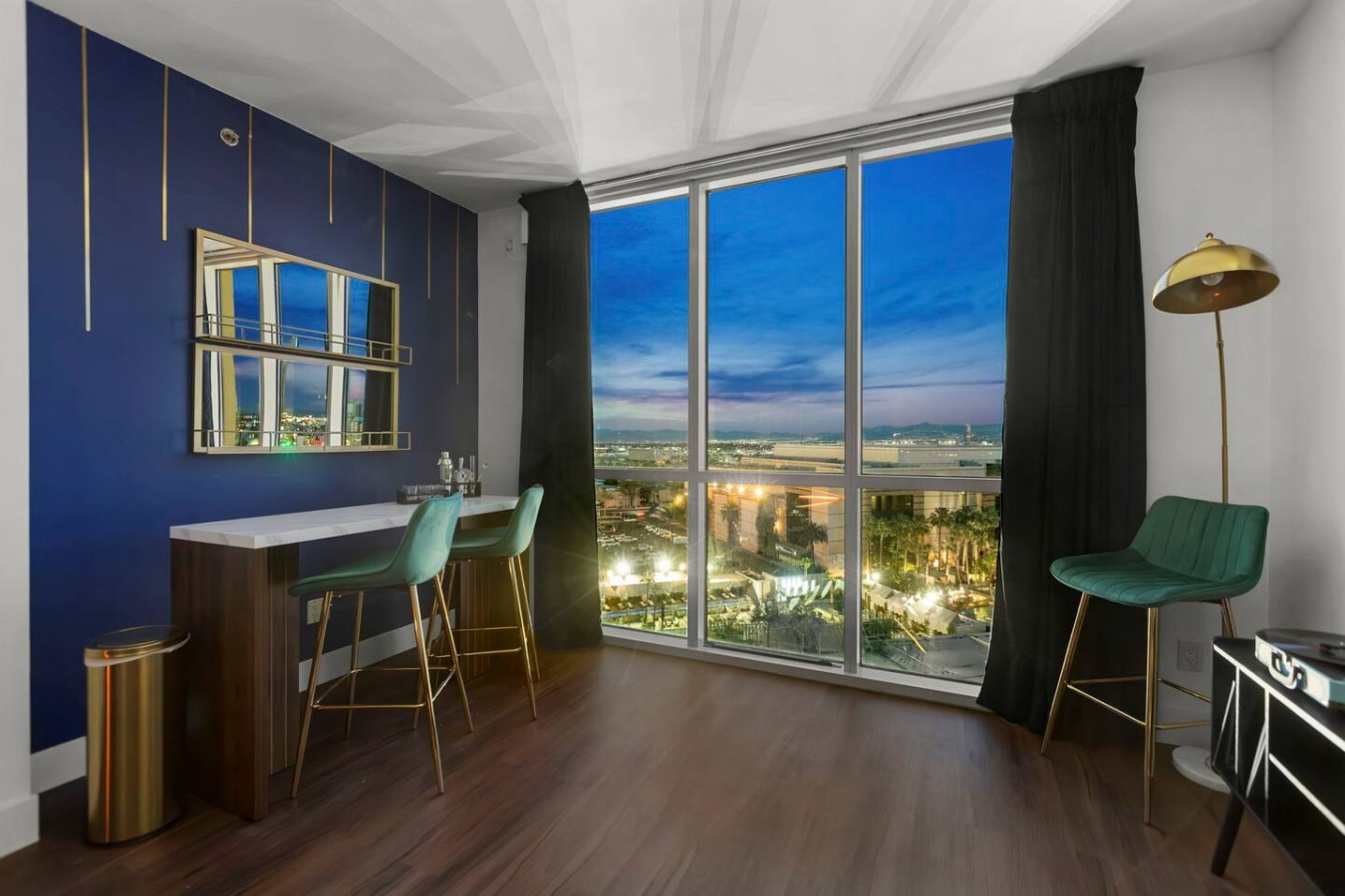 Hidden Gem! On LV Strip / Lazy River + Free Valet — gallery photograph 6