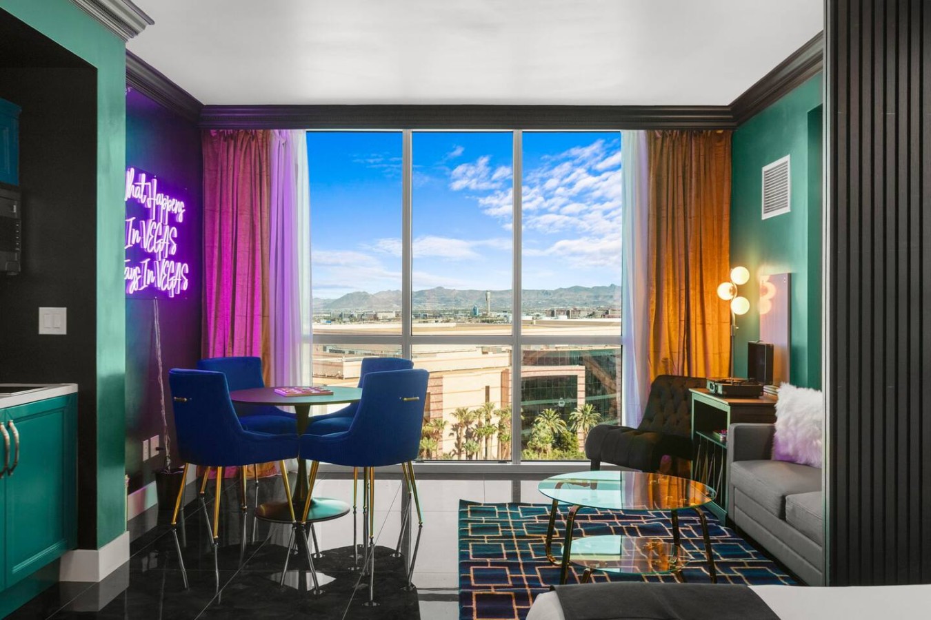 The Joker Suite On LV Strip/LazyRiver/Remodeled — gallery photograph 3
