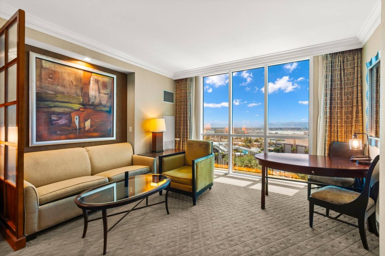 On LV Strip + Resort Access | Signature MGM — gallery photograph 3