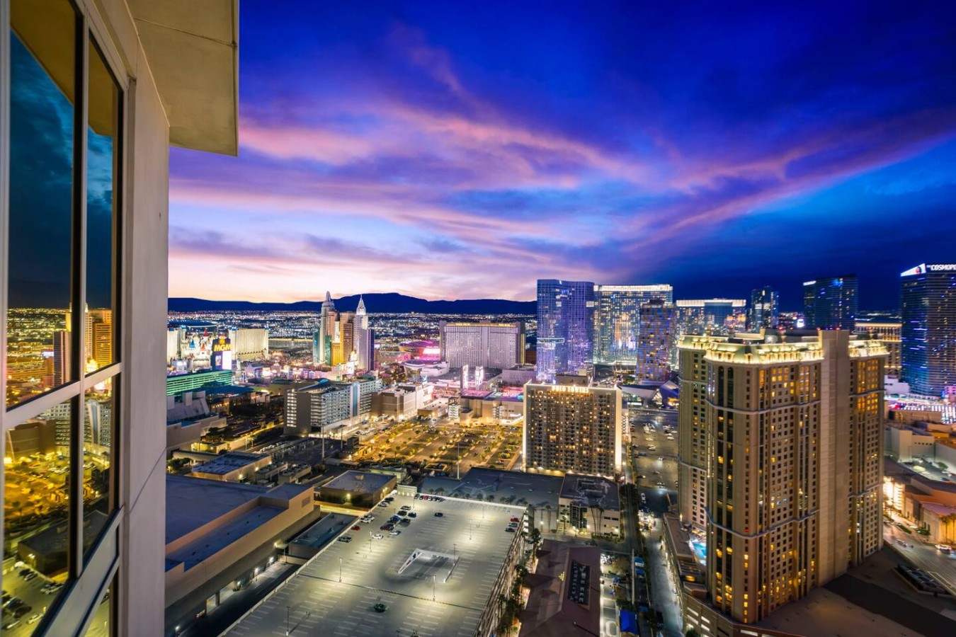 38 Floors Above Vegas | Epic Strip Views — gallery photograph 7