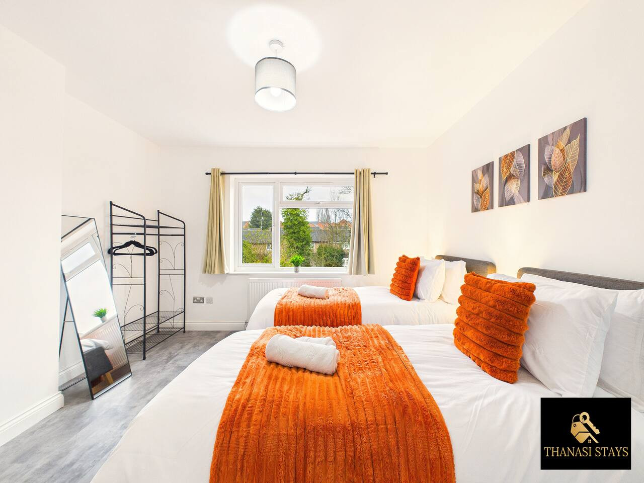 Spacious 3BR House | Parking | Sleeps 6| Close to Glenfield Hospital in Groby Road 390 - Property image 5 - VivreStays