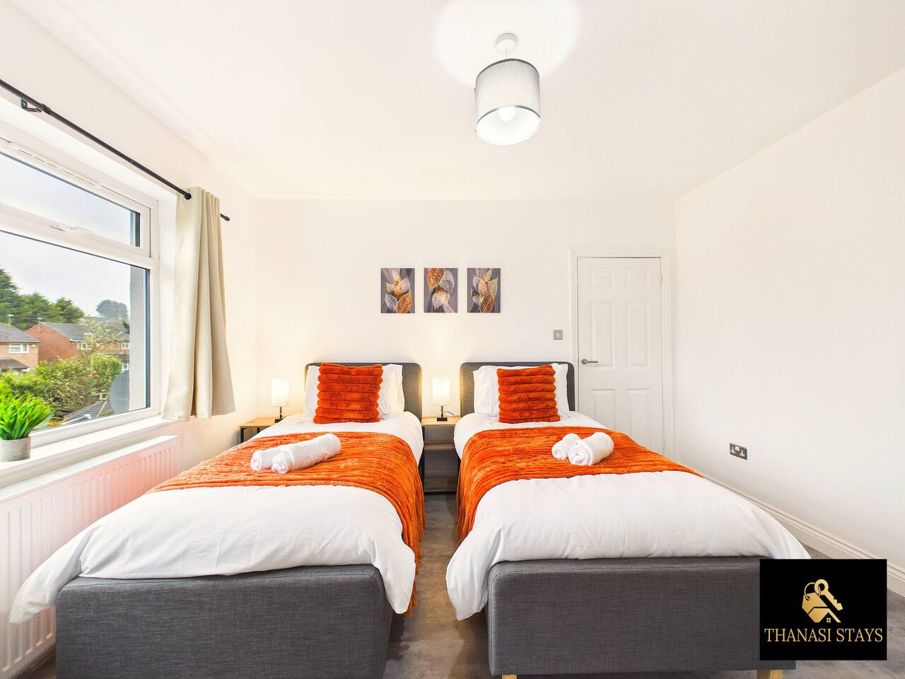 Spacious 3BR House | Parking | Sleeps 6| Close to Glenfield Hospital in Groby Road 390 - Property image 9 - VivreStays