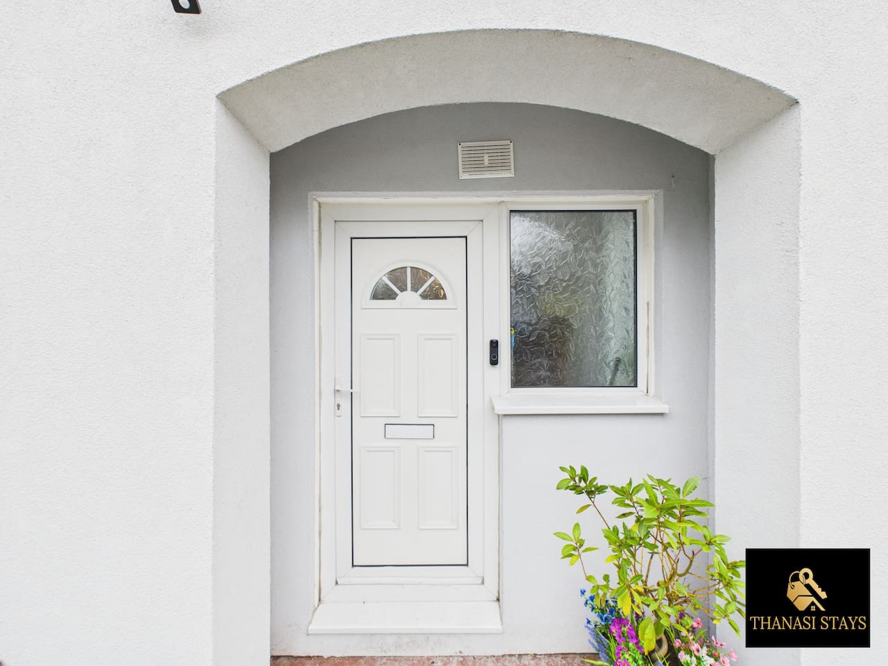 Spacious 3BR House | Parking | Sleeps 6| Close to Glenfield Hospital in Groby Road 390 - Property image 14 - VivreStays