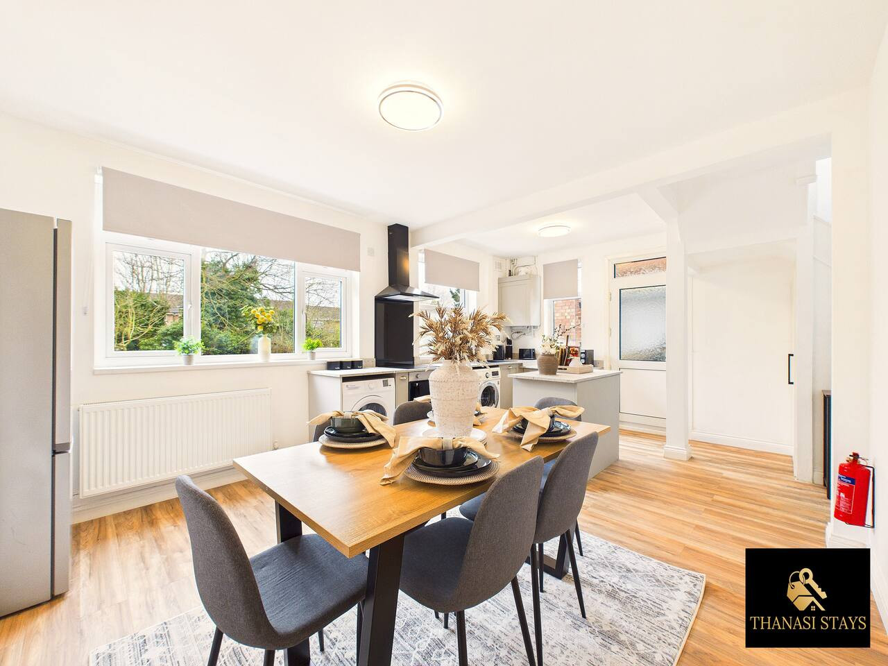 Spacious 3BR House | Parking | Sleeps 6| Close to Glenfield Hospital in Groby Road 390 - Property image 17 - VivreStays