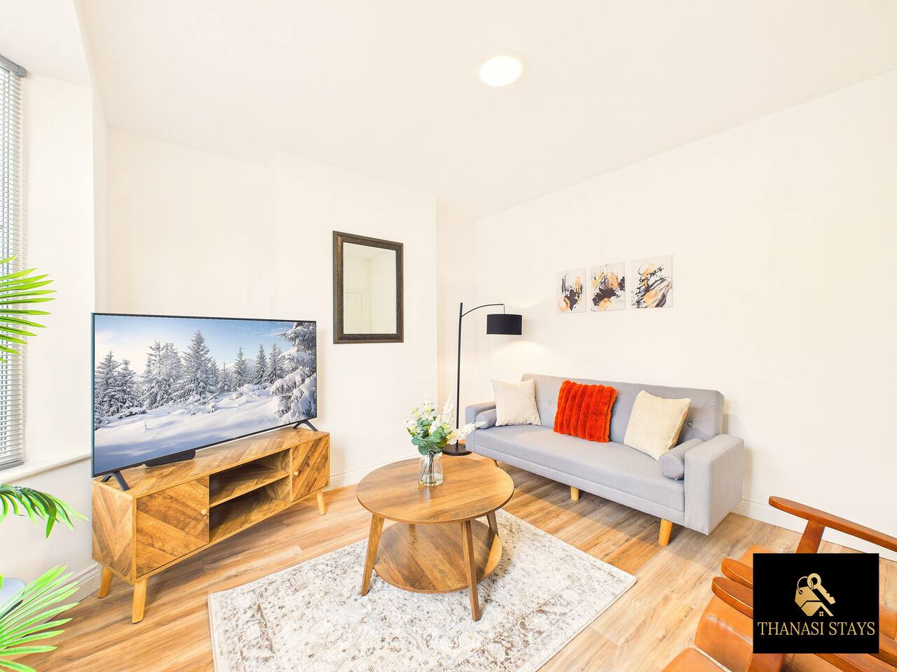 Spacious 3BR House | Parking | Sleeps 6| Close to Glenfield Hospital in Groby Road 390 - Property image 13 - VivreStays