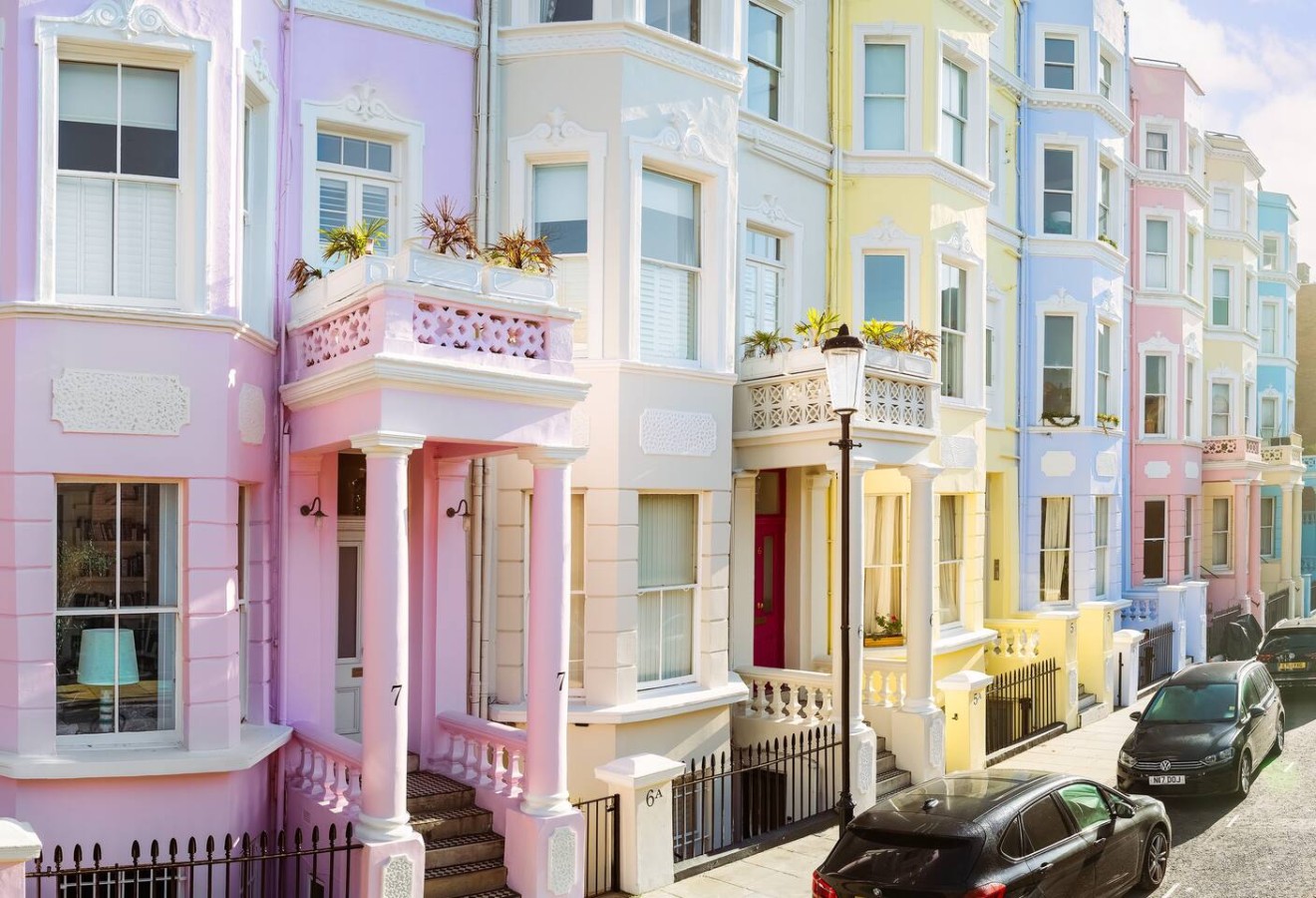 Colourful house 2 bedroom Apt - Notting Hill in 8 Colville Houses, Talbot Road Flat 2, Spencer court W11 1JB - Property image 2 - VivreStays