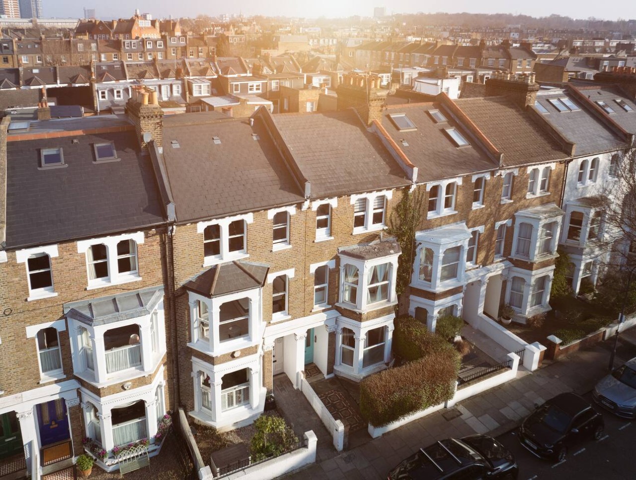 Brook Green stylish 2 bed in 58 Sterndale Road atCheckIn W14 0HU - Property image 8 - VivreStays