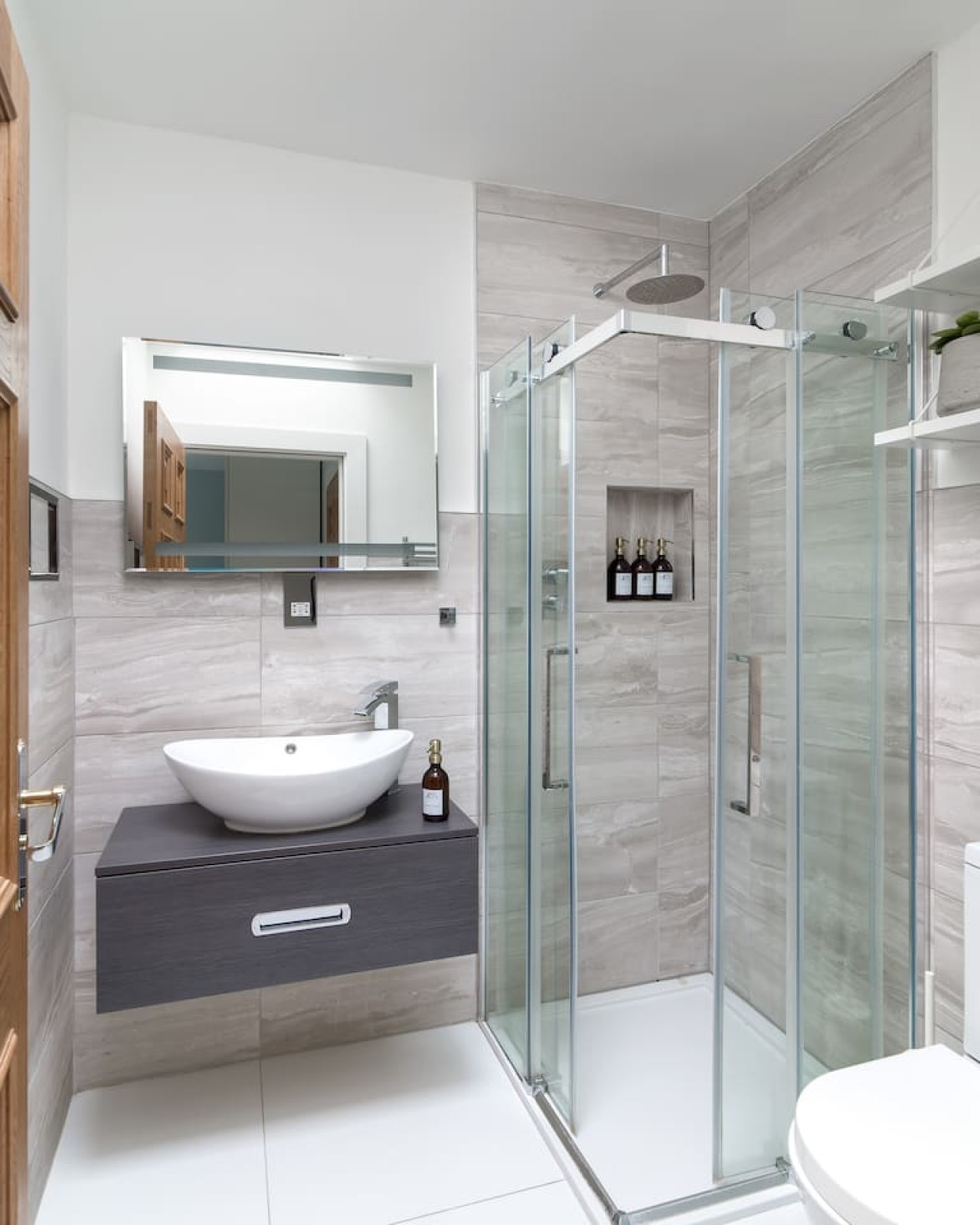 Hampstead Heath 2 bed in 76 Fleet Road atCheckIn NW3 2QT - Property image 4 - VivreStays