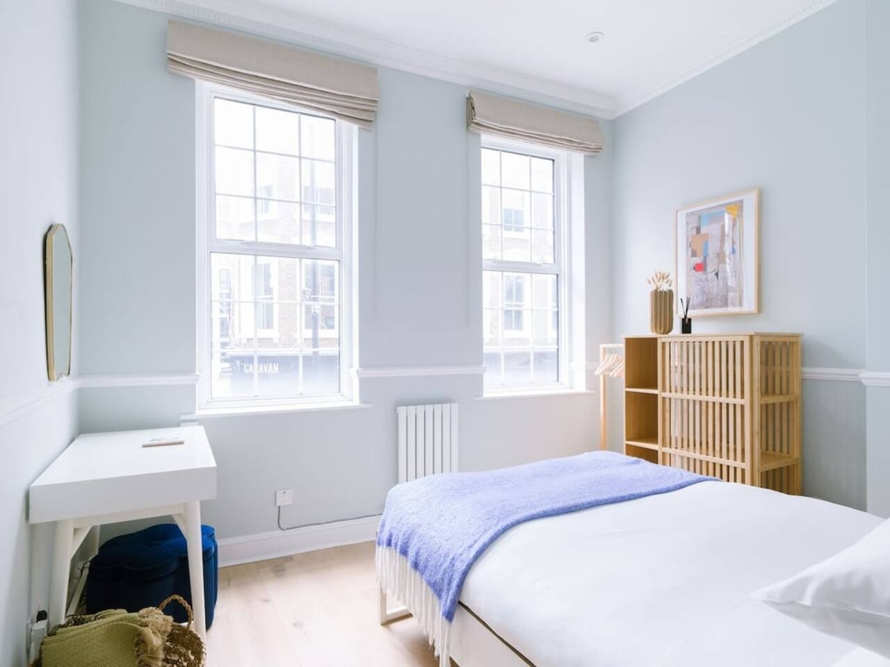 West End, Drury Lane, Modern 3 Bedroom Apt in 1, 158 Drury Lane WC2B 5QG - Property image 14 - VivreStays