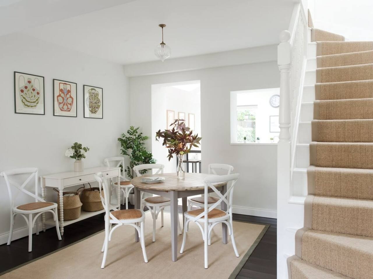 Battersea Bright House | Sleeps 4 in 46 Eversleigh Road SW11 5XA - Property image 4 - VivreStays