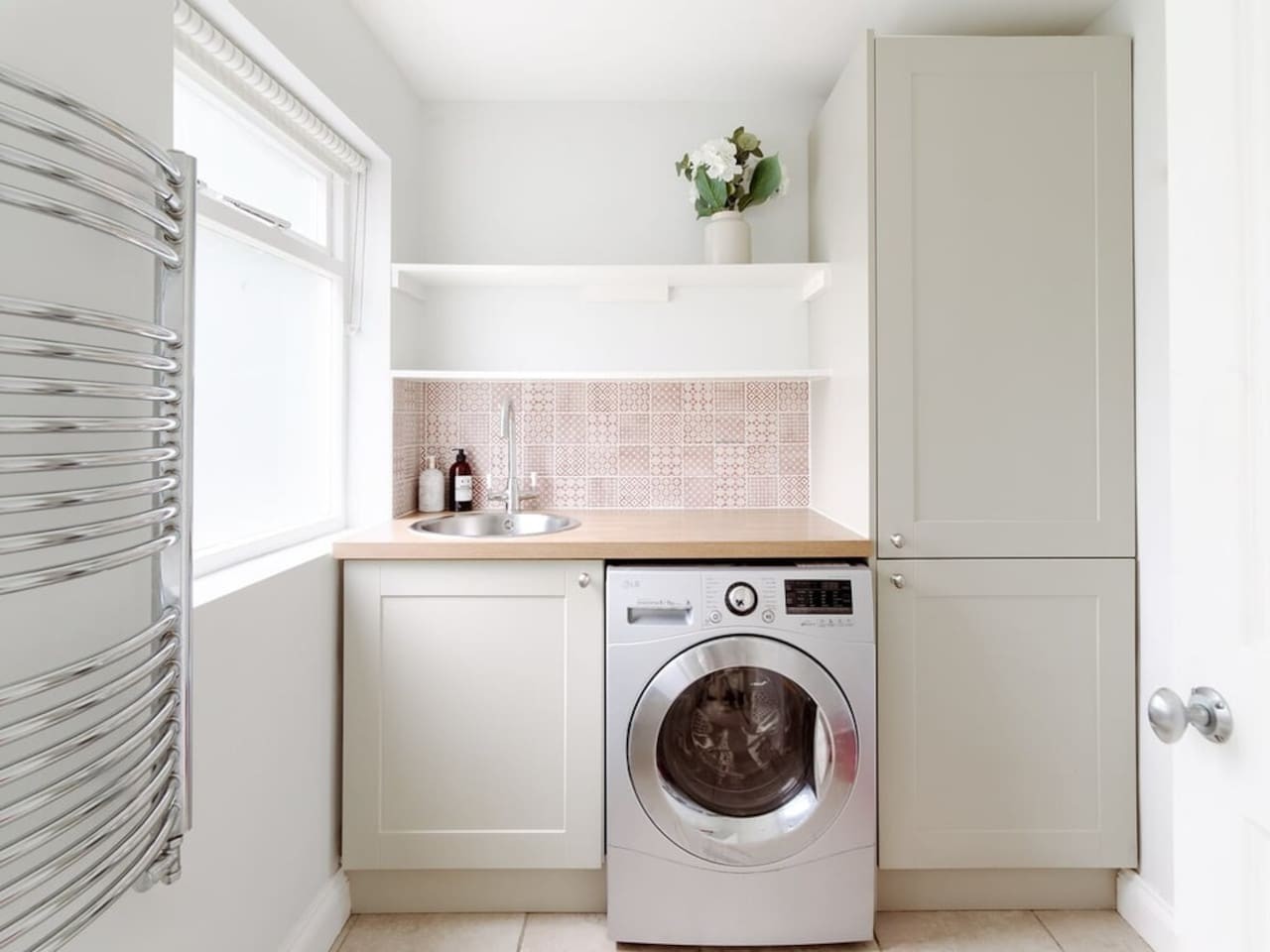 Battersea Bright House | Sleeps 4 in 46 Eversleigh Road SW11 5XA - Property image 14 - VivreStays