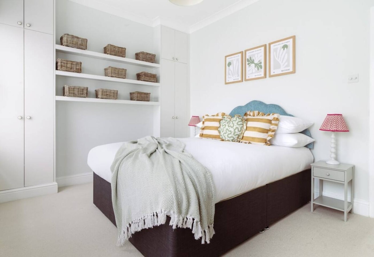 Battersea Bright House | Sleeps 4 in 46 Eversleigh Road SW11 5XA - Property image 7 - VivreStays