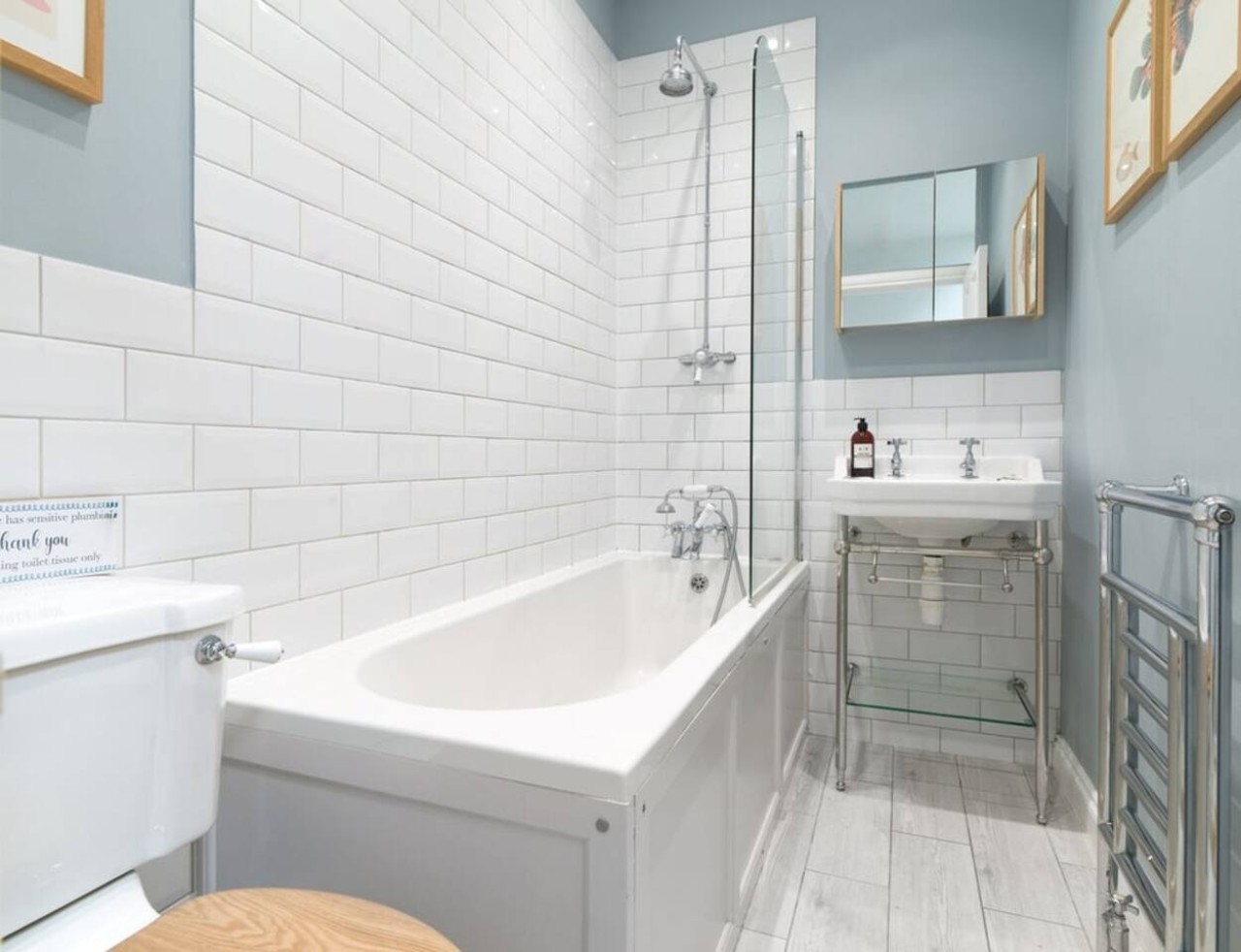 Battersea Bright House | Sleeps 4 in 46 Eversleigh Road SW11 5XA - Property image 15 - VivreStays